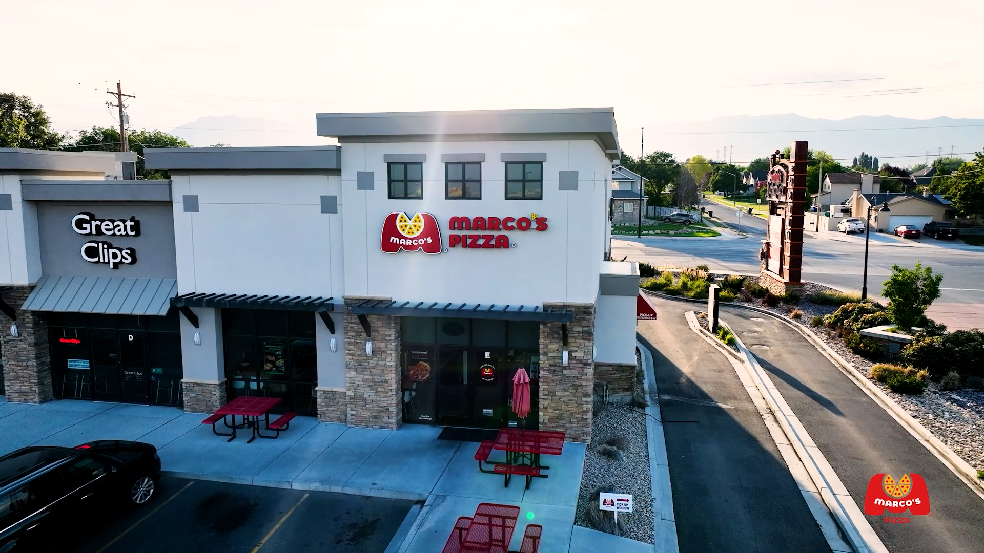 Franchise Exterior Showcase - Marco's Pizza